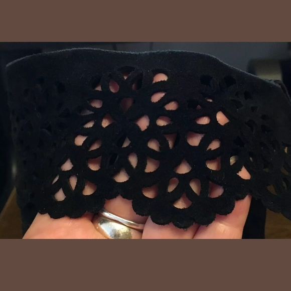 Stuart Weitzman Boots Womens' Black Suede 6M - Picture 2 of 8